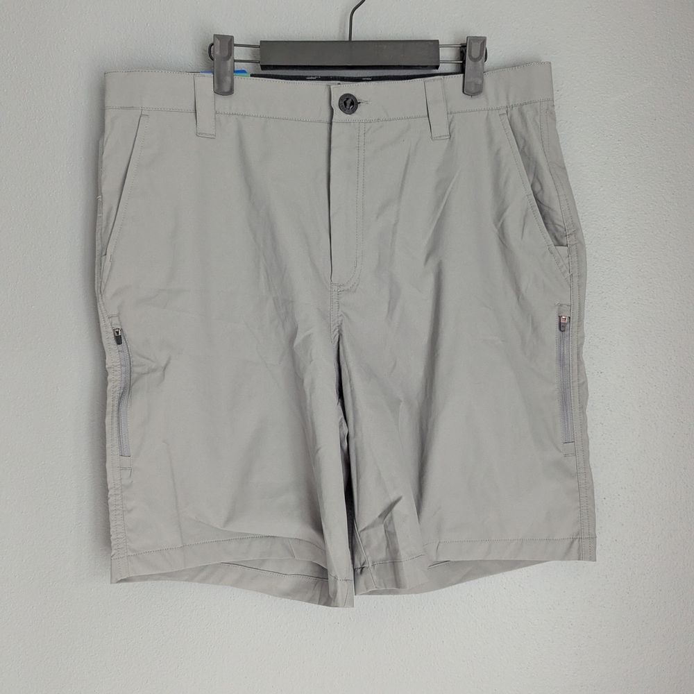 Orvis Light Gray Men's Hybrid Shorts
